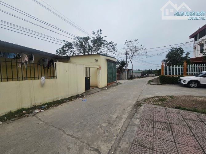 Bán lô góc thổ cư 5 núi đại phúc dt 402m mt 20m giá 14 tỷ