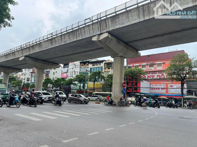 Bán gấp nhà đẹp Hồ Tùng Mậu - hai mặt ngõ - nhà ở ngay - 10m ra phố ô tô tránh - 40m2 nhỉn
