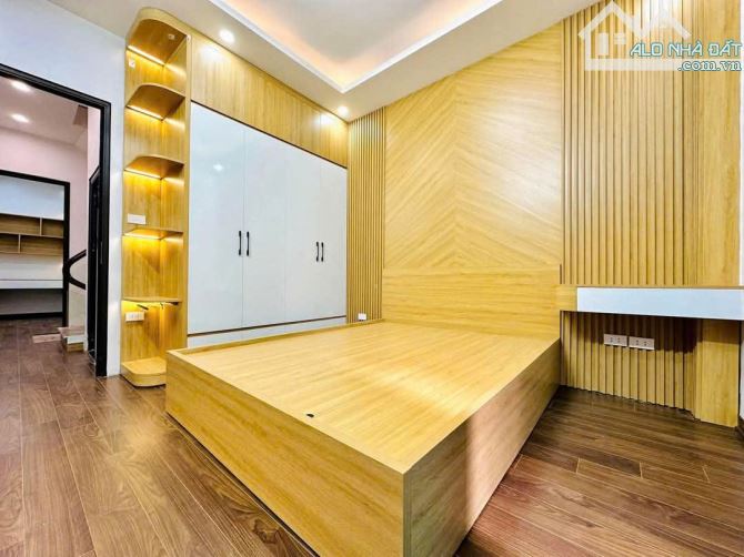 BÁN NHÀ MẶT PHỐ LÊ QUÝ ĐÔN | 35M² XÂY 5 TẦNG - 5.5 TỶ | Ô TÔ ĐỖ CỬA - KINH DOANH ĐẮT ĐỊA! - 10