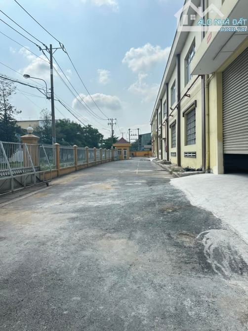 Cho thuê kho xưởng 4200m2 trong KCN Tân Tạo, Bình Tân - 4