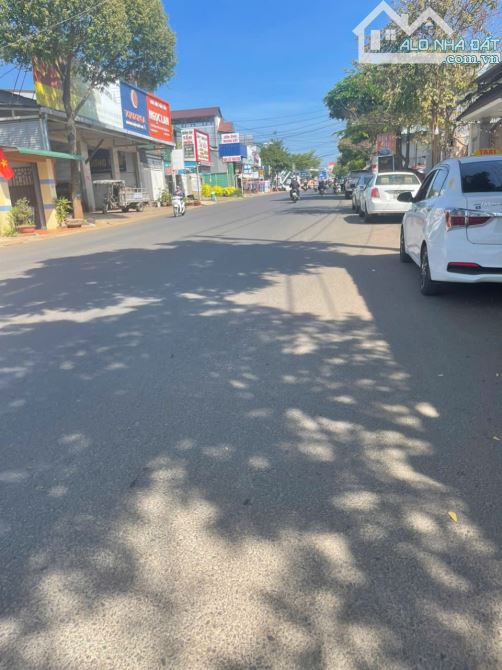 2.000m2 MT Y MOAN . P Tân Lợi BMT. 16,5x110 tc 300 ( nở hậu 18m). Dành cho các cá mập lớn - 1