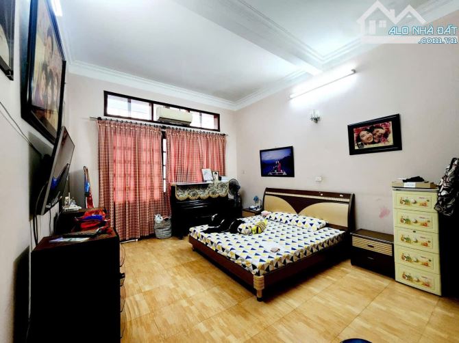 Bán nhà Pháo Đài Láng, Đống Đa, Ô TÔ TRÁNH, 60m, 18 tỷ - 1