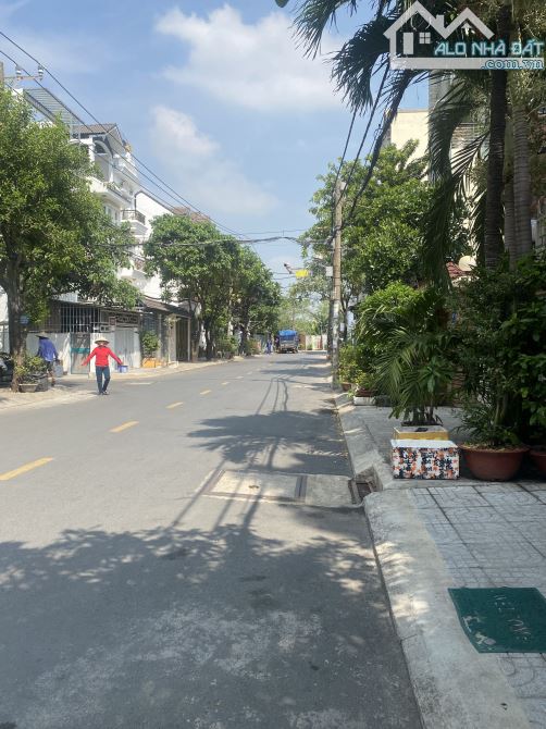 Bán Lô Đất Hiếm Dương Quảng Hàm,P6,Hẻm 10m (6x20m),Giá 14ty TL - 1