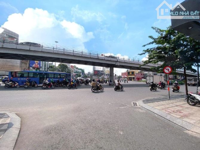 Hoàng Văn Thụ P4 Qtân Bình. Nhà bán 2 tầng 36 m2. Giá 5 tỷ