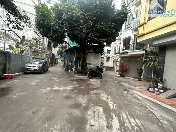E BÁN SIÊU PHẨM NHÀ ĐẸP KHAI SƠN NGỌC THUỴ 41M2 6T THANG MÁY CHỈ 9tỷ MT:11M LÔ GÓC - 13