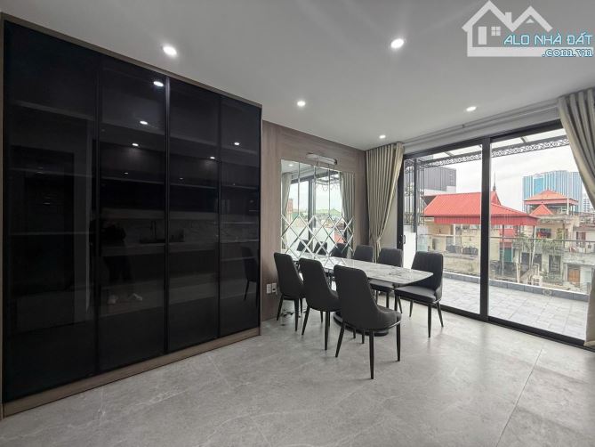 Sau nhà ra Phố nội thất xịn thang máy nhập siêu hiếm Trương Định phố - 2