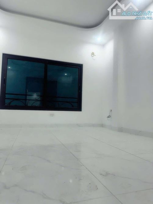 CCMN! Nhà 5 tầng, 7pn, dt:40m2 khu vực Xuân Phương, ở hoặc cho thuê, Giá 4 tỷ8 - 2