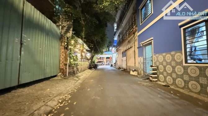 Huỳnh Văn Nghệ -  3 TẦNG - HẺM 5M QUAY ĐẦU - HOÀN CÔNG ĐẦY ĐỦ - NỞ HẬU - 2