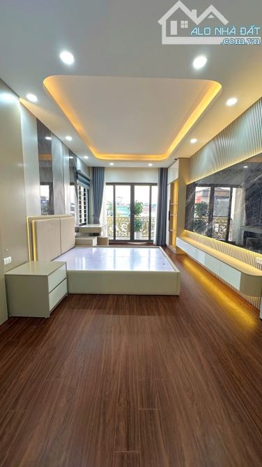 Bán Nhà HỒNG MAI / BẠCH MAI 50m2 xây 5 tầng Thang máy / kinh doanh 11,x tỷ - 1