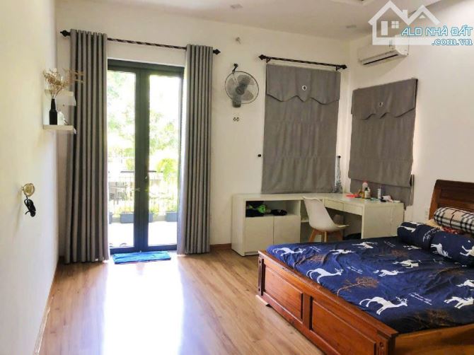 VIP! BÁN VILLA 3 TẦNG 250M² - 17 TỶ - MT NGUYỄN MỸ – Q. CẨM LỆ - 2