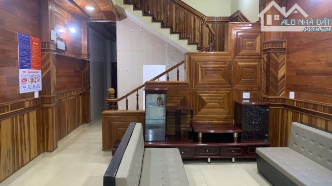 HÀNG ĐẦU TƯ TOÀ CĂN HỘ 3 TẦNG HUY CẬN, DIỆN TÍCH KHỦNG 143M2, DÒNG TIỀN ỔN ĐỊNH QUANH NĂM - 2