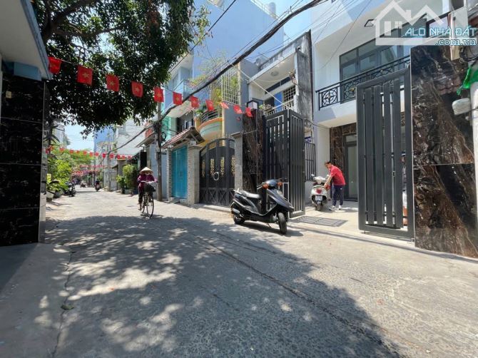 Bán Nhà Hẻm Xe Hơi Tạ Quang Bửu phường 3 quận 8. 116,5m2 - 2