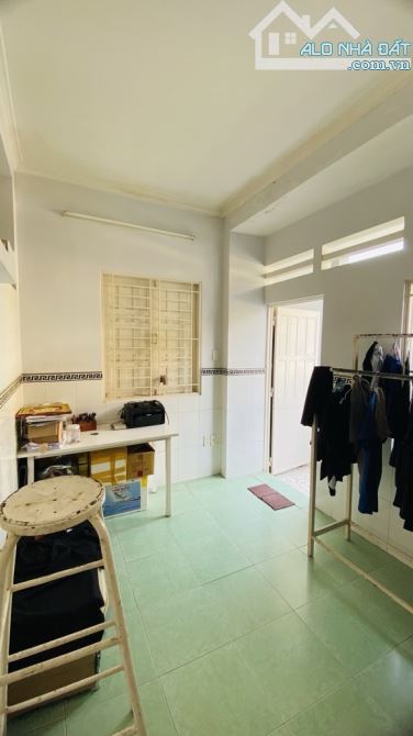Bán nhà Phan Văn Trị, p12 Bình Thạnh, 3 tầng BTCT 45m2, nở hậu, chỉ 5tỷ15 TL - 2