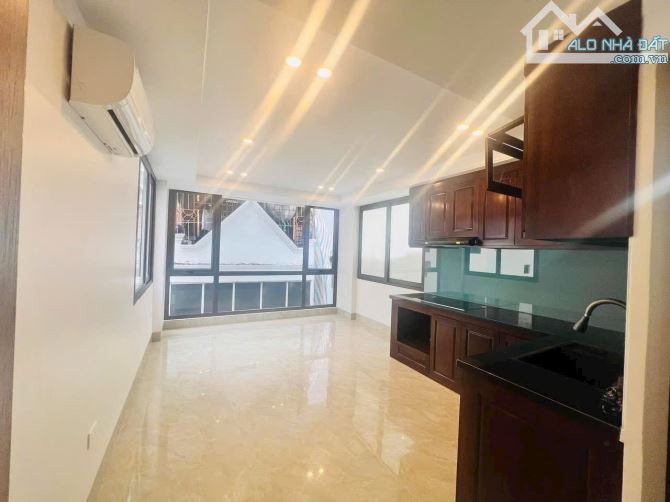 NHÀ 39M² - 6 TẦNG - THANG MÁY - NGÕ 127 VĂN CAO - BA ĐÌNH - CÁCH Ô TÔ 20M. - 2