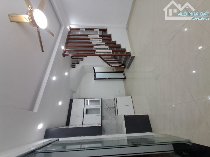 BÁN NHÀ VĨNH HƯNG - HOÀNG MAI - NGÕ RỘNG - SỔ RIÊNG 32M 5 TẦNG MỚI GIÁ 5,75 TỶ - 2