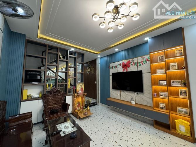 GÒ VẤP NGAY UBND PHƯỜNG 9, ĐƯỜNG SỐ 3 - 4 TẦNG 68M2, NHỈNH 8 TỶ - 2