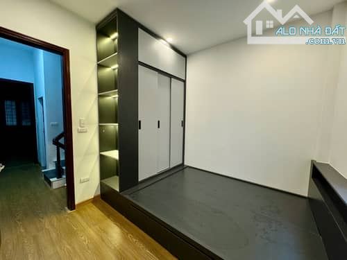 💥NHÀ PHÂN LÔ - Ô TÔ TRÁNH - KINH DOANH TỐT💥 | Ngõ Giáp Bát - 34m² - MT 4m - 7.3 Tỷ - 2