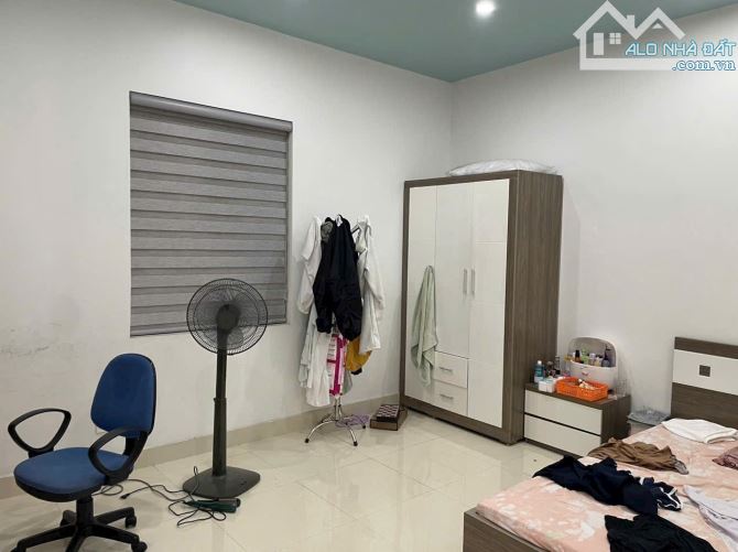 🍍Bán nhà dân xây độc lập 3 tầng ngõ 261 Trần Nguyên Hãn, Lê Chân, 63m2, giá 3,9 tỷ - 3