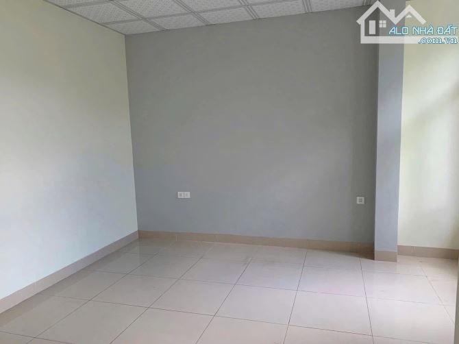 BÁN NHÀ 2 TẦNG MT PHỐ KINH DOANH CHÂU THỊ VĨNH TẾ, 13.95 tỷ - 3