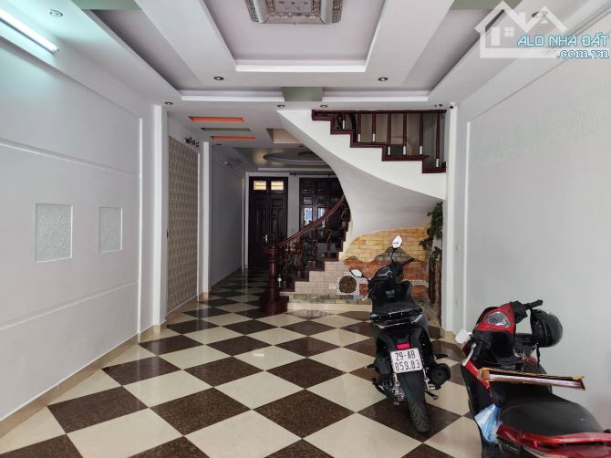 HOÀNG QUỐC VIỆT. Q, CẦU GIẤY. 59 m2. MẶT NGÕ 2 THOÁNG. Ô TÔ KINH DOANH. 24 TỶ. - 3