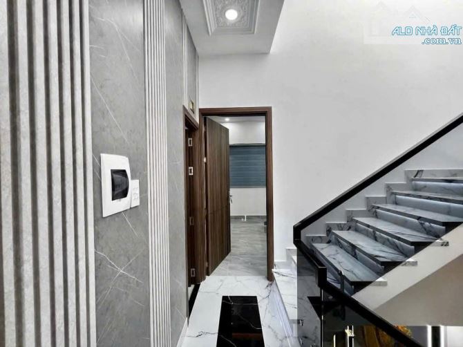 C54 BÁN NHÀ QUẬN 3 - CƯ XÁ ĐÔ THÀNH - 40M² - 5 TẦNG - GIÁ TỐT - 3