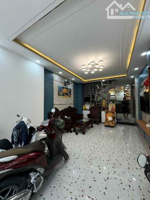 GÒ VẤP NGAY UBND PHƯỜNG 9, ĐƯỜNG SỐ 3 - 4 TẦNG 68M2, NHỈNH 8 TỶ - 3