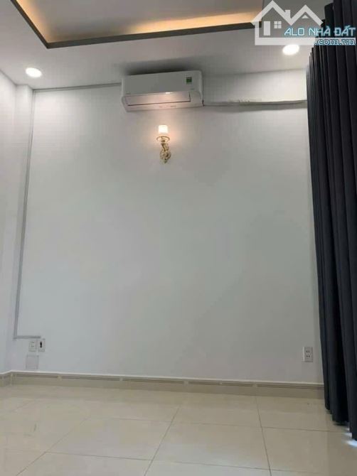 Bán nhà Mặt tiền đường Tên Lửa lớn - 80m² 4 Tầng 4PN - Ở và Kinh Doanh Đường hiếm nhà bán - 3