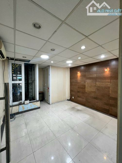 Bán gấp nhà mặt tienf Cộng Hòa P13, Tân Bình 4x30m, 5 tầng giá 27 tỷ còn thương lượng. - 4