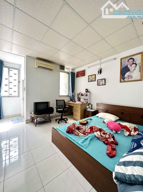 🏠 KHU VỰC HIẾM NHÀ BÁN - PHAN VĂN HÂN - SAU LƯNG MẶT TIỀN - 70M² - 3 TẦNG - 8.75 TỶ💸 - 4