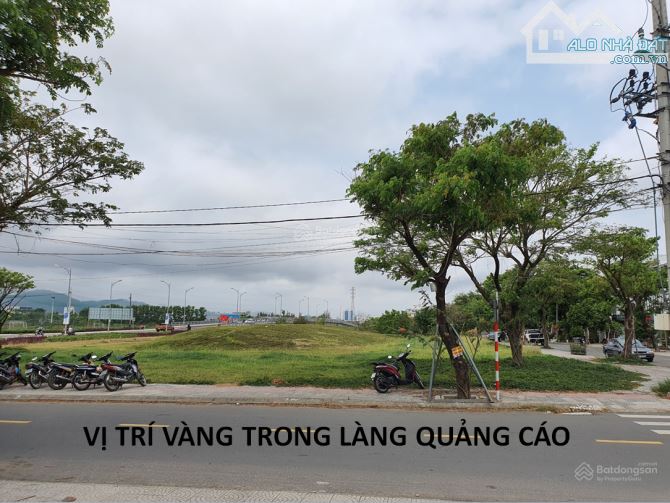 Bán lô đất 2 mặt tiền Nguyễn Văn Thông ngay cổng chính EuroVillage 2 - 4