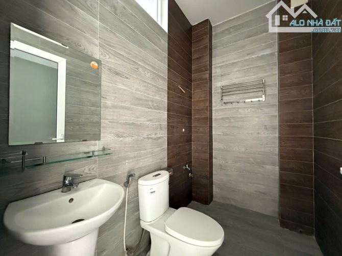 TRÊN 3 TỶ SỞ HỮU CĂN NHÀ ĐẸP MẶT TIỀN NGUYỄN THỊ YẾN, PHƯỜNG GHỀNH RÁNG - TP QUY NHƠN. - 4