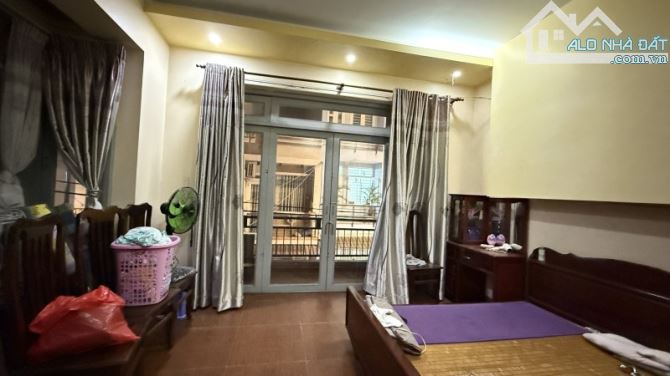 Huỳnh Văn Nghệ -  3 TẦNG - HẺM 5M QUAY ĐẦU - HOÀN CÔNG ĐẦY ĐỦ - NỞ HẬU - 5