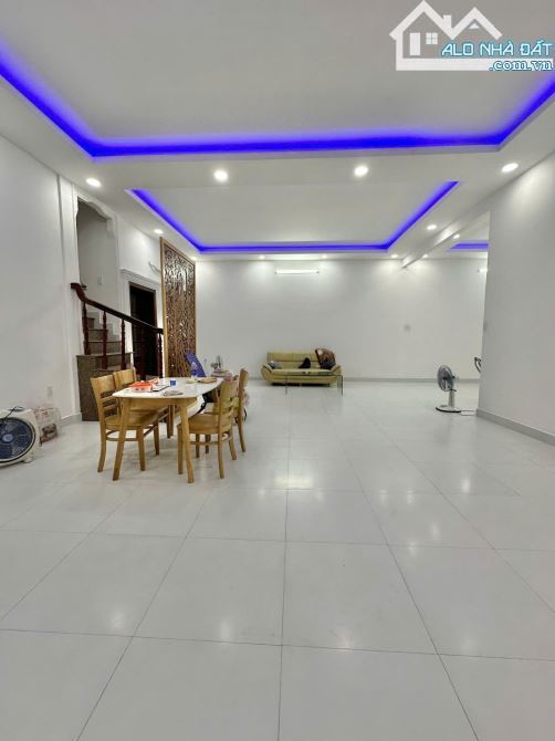 🏠 PHÚ NHUẬN - HXH - DIỆN TÍCH LỚN 134M² CÔNG NHẬN ĐỦ - NHÀ 2 TẦNG CÒN MỚI - 12 TỶ💸 - 5