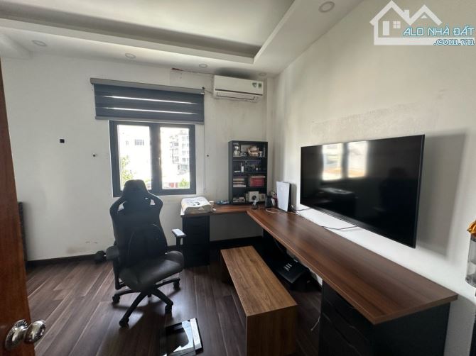 Nhà 4 tầng, Huỳnh Tấn Phát, Phường Phú Thuận, Quận 7. Hơn 230m2 SD - full nội thất cc - 5