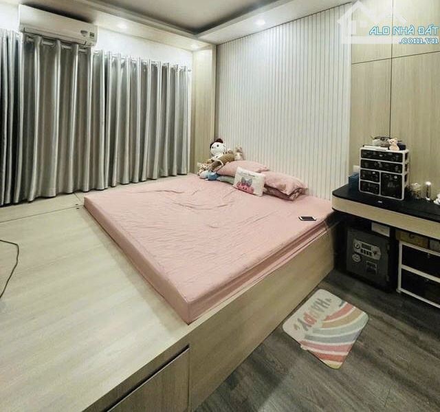 🏡 PHỐ VÍP VĂN CAO - TT BA ĐÌNH - NHÀ ĐẸP FULL NỘI THẤT - Ở NGAY 🏡 - 5