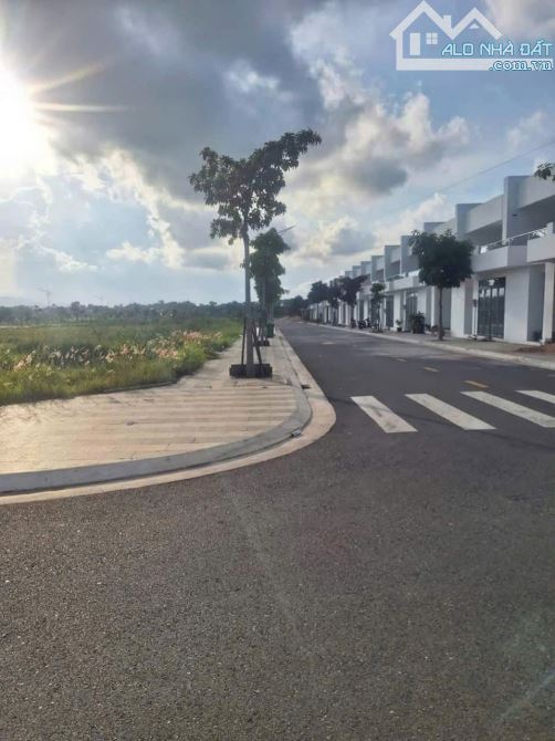 Chính chủ bán gấp lô đất 133m2 SHR ở gần cao tốc Biên Hoà VT Giá 1tyxxx - 6