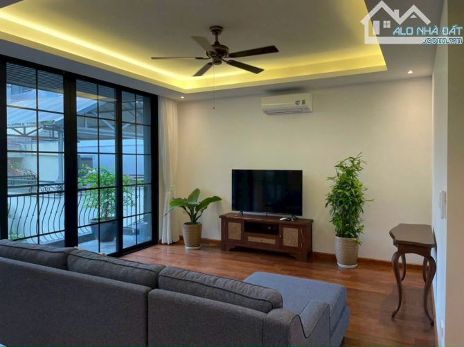 Bán tòa căn hộ ngõ 399 Âu Cơ-Phường Nhật Tân-Tây Hồ-Hà Nội 120m2x8T, view hồ, 180triệu/th - 6