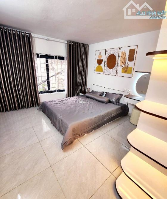 BÁN NHÀ PHỐ MINH KHAI - HAI BÀ TRƯNG - SỔ RIÊNG 32M 5 TẦNG FULL ĐỒ GIÁ 5,75 TỶ - 6