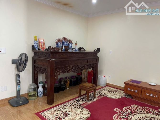 🍍Bán nhà dân xây độc lập 3 tầng ngõ 261 Trần Nguyên Hãn, Lê Chân, 63m2, giá 3,9 tỷ - 7