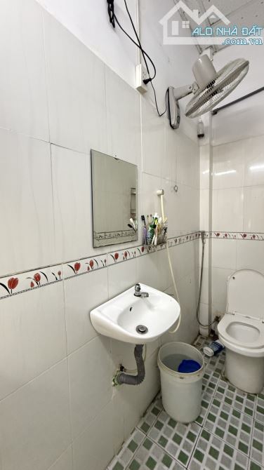 GẦN NGÃ TƯ GA🚀💥 56M2 ( 4,6 x 12 ) - 2 TẦNG - 2PN - BTCT - SỔ VUÔNG VỨC. - 7