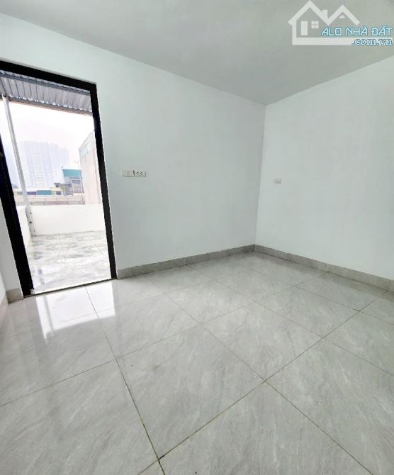 BÁN NHÀ PHỐ MINH KHAI - HAI BÀ TRƯNG - SỔ RIÊNG 32M 5 TẦNG FULL ĐỒ GIÁ 5,75 TỶ - 7