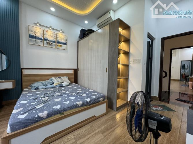 GÒ VẤP NGAY UBND PHƯỜNG 9, ĐƯỜNG SỐ 3 - 4 TẦNG 68M2, NHỈNH 8 TỶ - 7