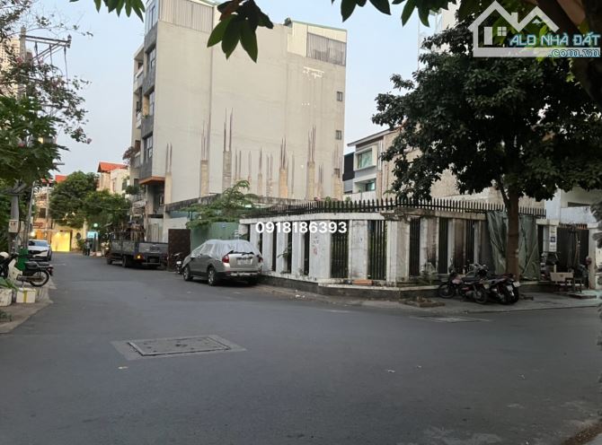BÁN ĐẤT GÓC 2 MẶT TIỀN NGUYỄN BÁ HUÂN & THÁI LY 14x14