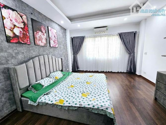 Siêu hiếm- Bán nhà Bạch Mai, Hai Bà Trưng- 2 thoáng- nhà đẹp ở luôn- 50M x 4T , Nhỉnh 6 tỷ