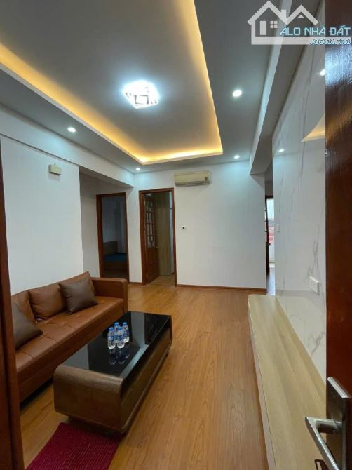 Chung cư B9 Đại Kim, 70m2, 3 ngủ 2vs, full nội thất đẹp giá chỉ 3,6 tỷ