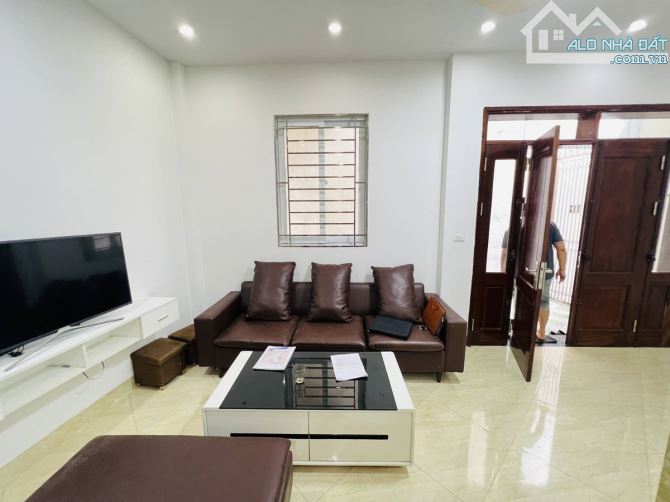 BÁN NHÀ NGÕ Ô TÔ XUÂN ĐỈNH - BẮC TỪ LIÊM - 5 TẦNG - 40M2 - SỔ ĐỎ CHÍNH CHỦ