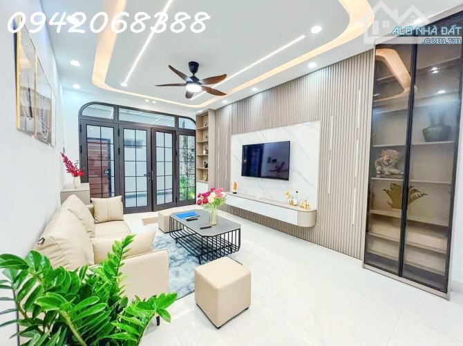 bán nhà, Trương Định, Tân Mai, Hoàng Mai, 62m x 5 phòng ngủ, cách oto dừng đỗ 30m full