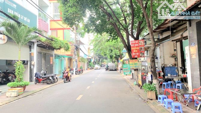 Bán Nhà P13 Tân Bình, Hoàng Hoa Thám,5X25M, hẻm 6m, 12.XX TỶ