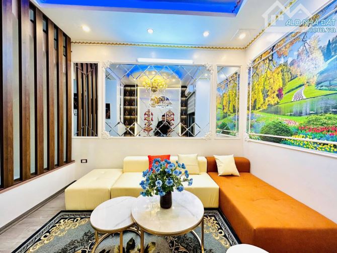 PHÂN LÔ Ô TÔ - NGÕ THÔNG- THOÁNG TRƯỚC SAU- MẶT NGÕ KD