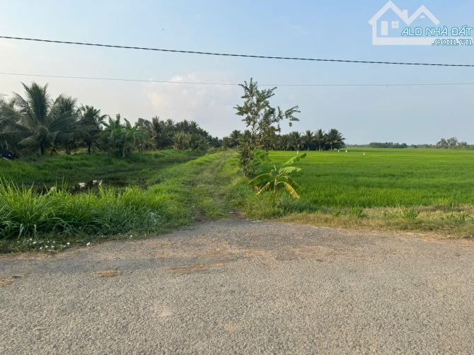 Bán gấp Đất MT Bờ Kênh 4M . Phường 9, TP Trà Vinh